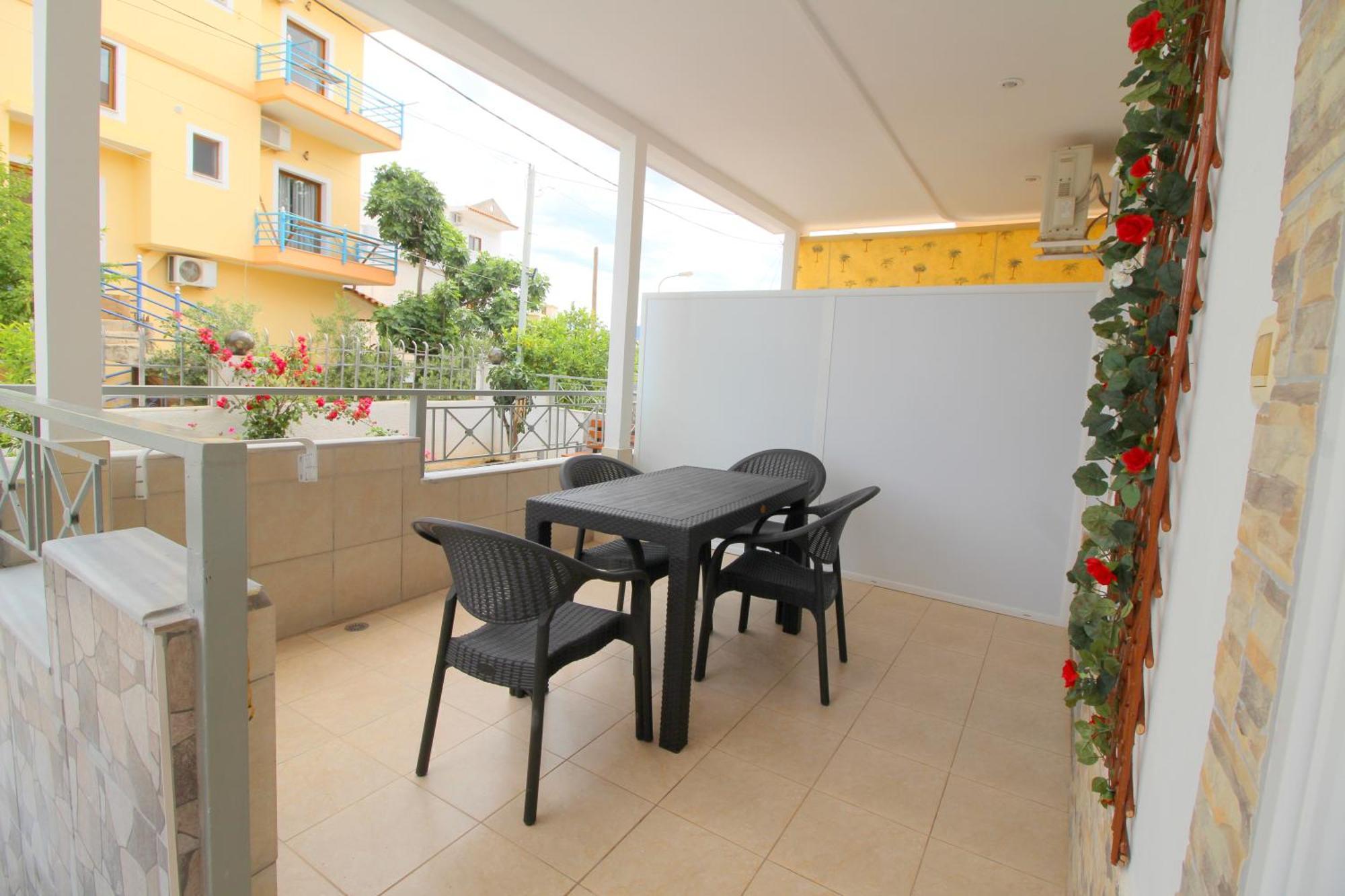 Emel Apartaments Ксамил Экстерьер фото