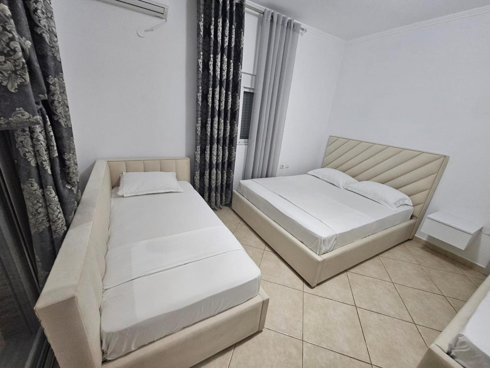 Emel Apartaments Ксамил Экстерьер фото